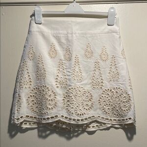 Lavida White Eyelet A-Line Scalloped Edge Lined Mini Skirt